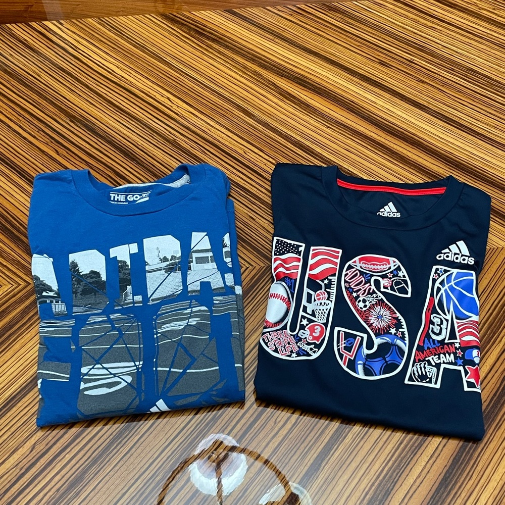 Adidas 2 Boys T-shirt M 10 /12